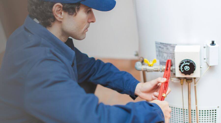 Professional expert plumbing services in Gibson City, IL